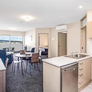 4* Appart hôtel Hume Serviced