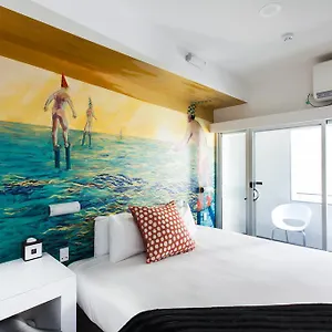 Majestic Minima Adelaide